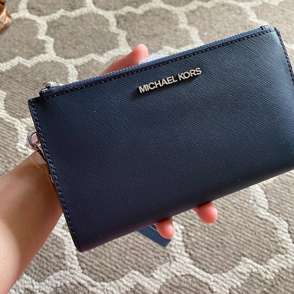 MK Wristlet PHONE Wallet DOUBLE ZIP - Picture 2 of 6